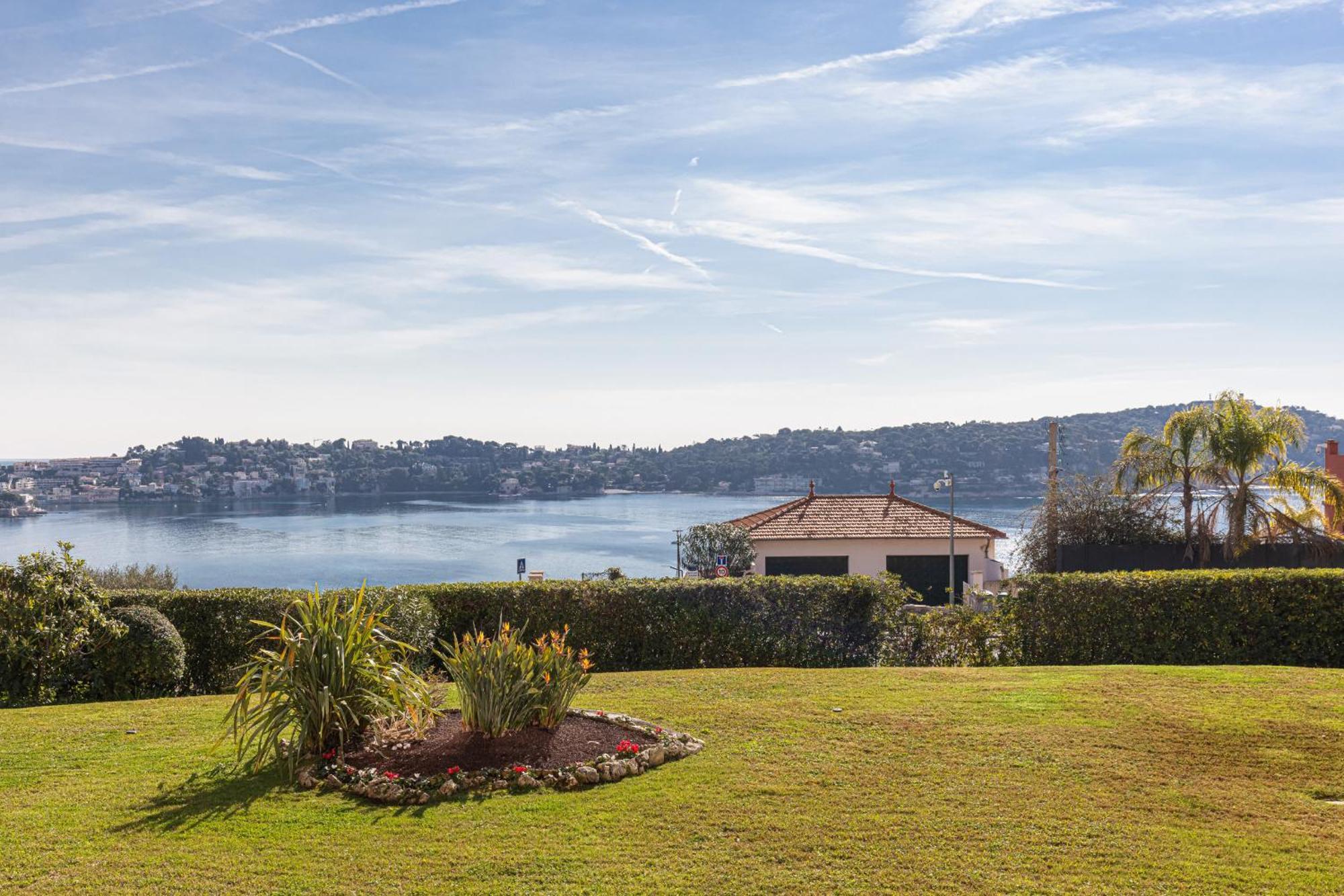 2 Bdr Villefranche-Sur-Mer Sea View Parking And Swimming Pool Luaran gambar