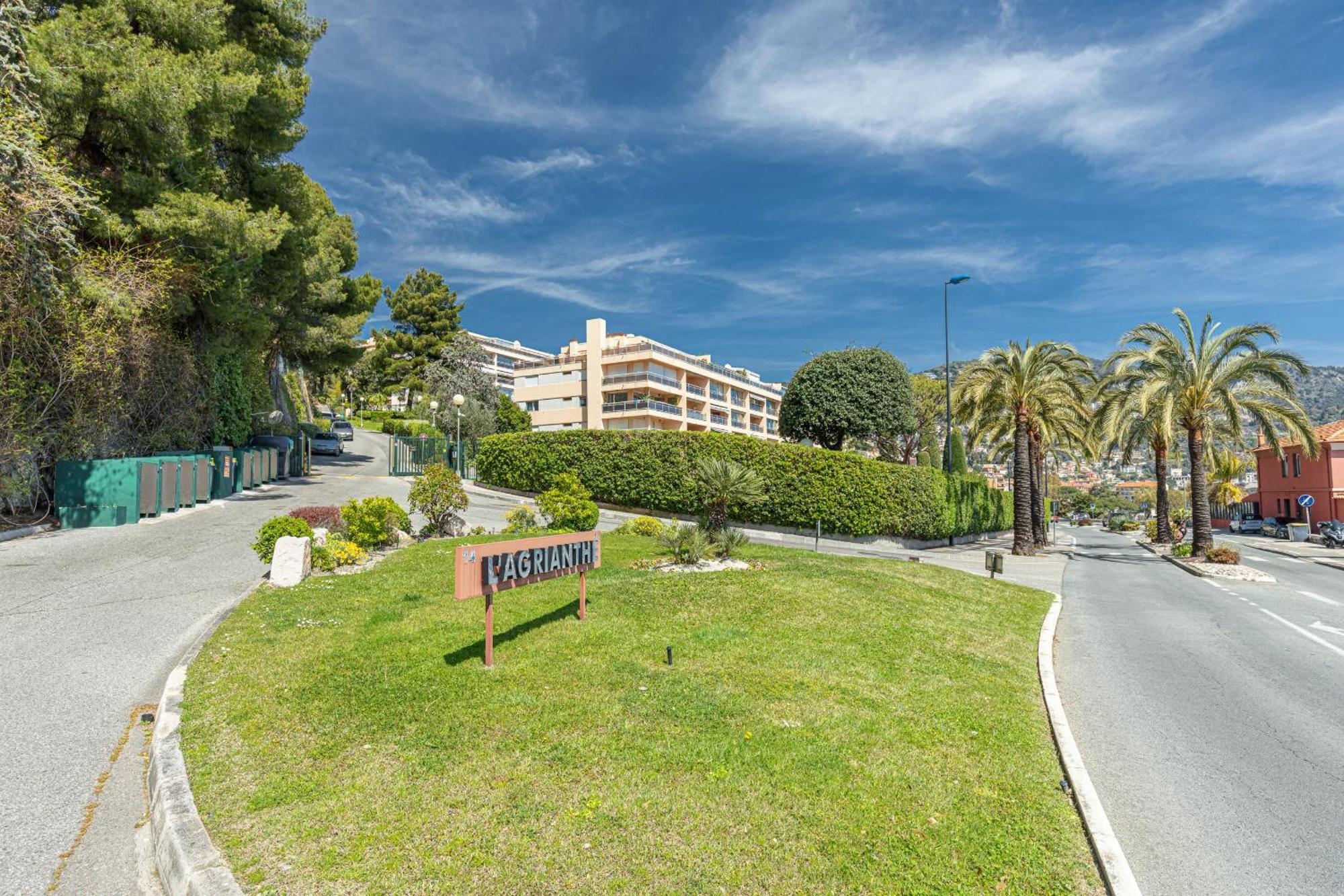 2 Bdr Villefranche-Sur-Mer Sea View Parking And Swimming Pool Luaran gambar